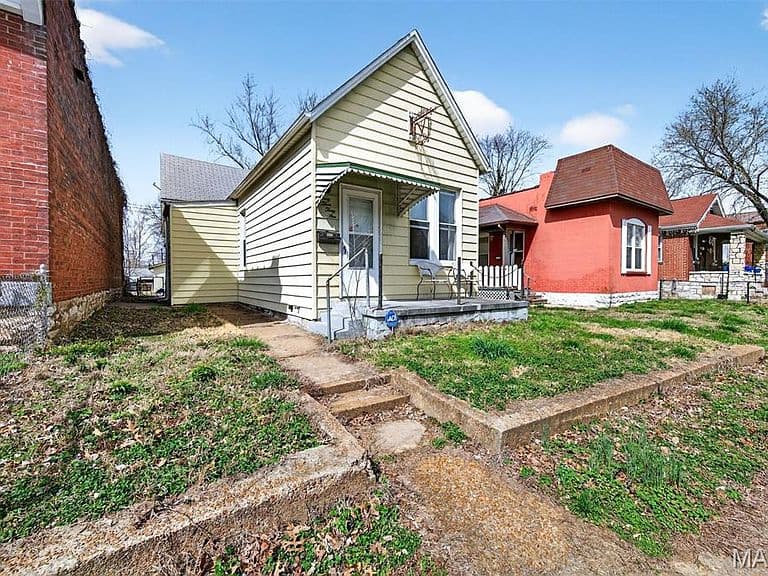 Listing photo 3