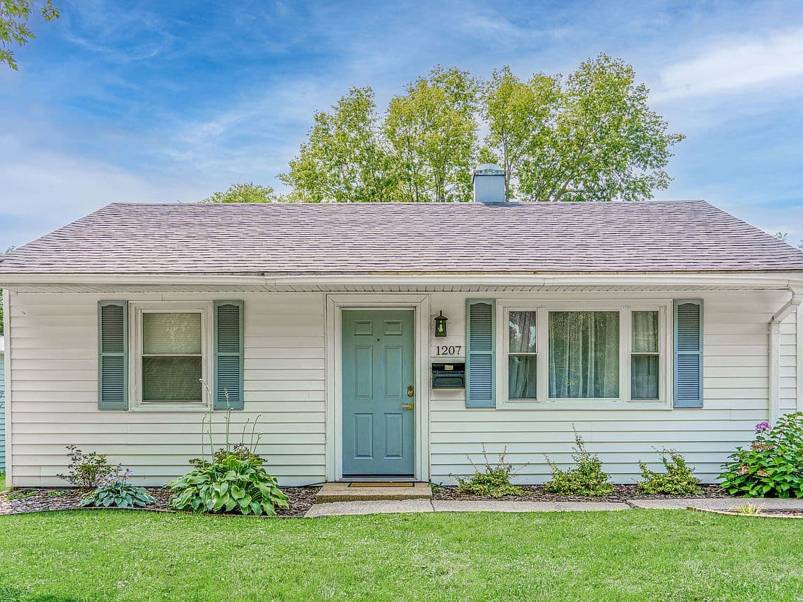 Primary listing photo