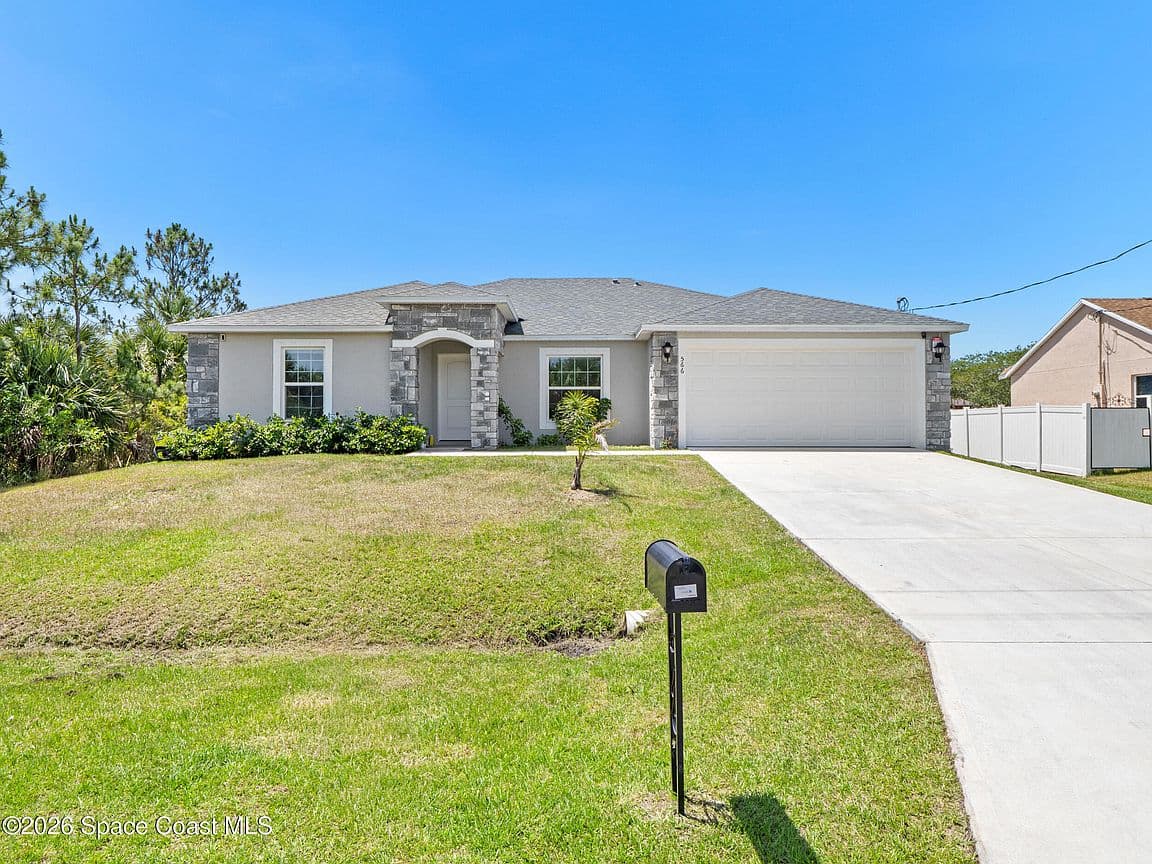 Primary listing photo