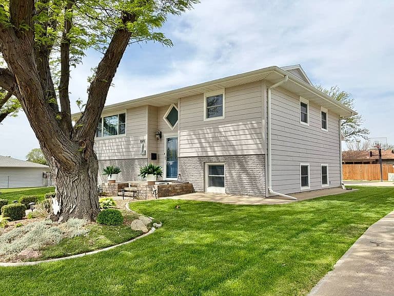 Listing photo 4