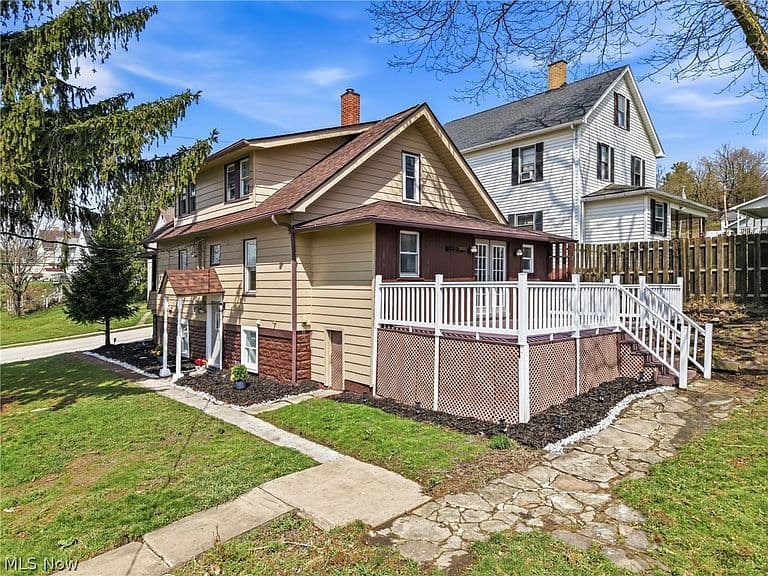 Listing photo 4