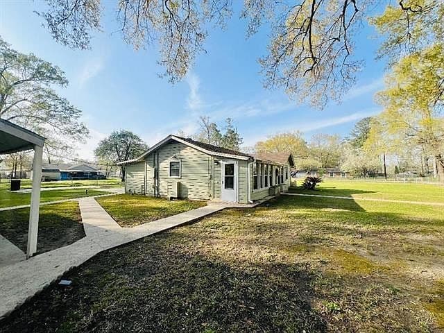 Listing photo 4