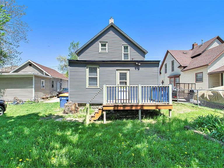 Listing photo 3