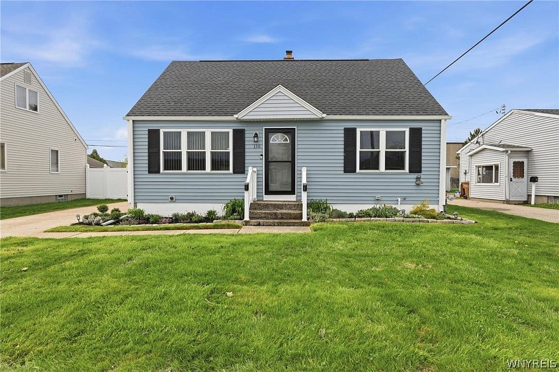 Primary listing photo