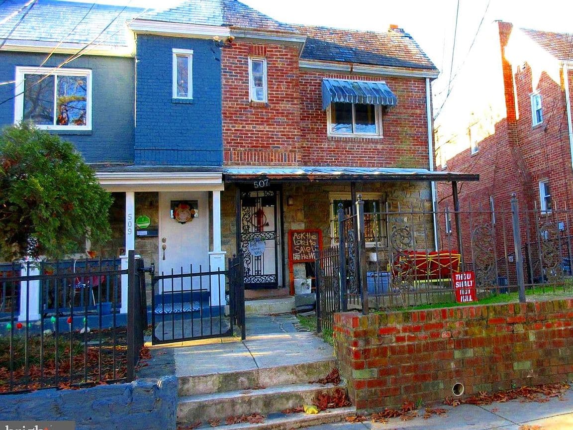 Primary listing photo