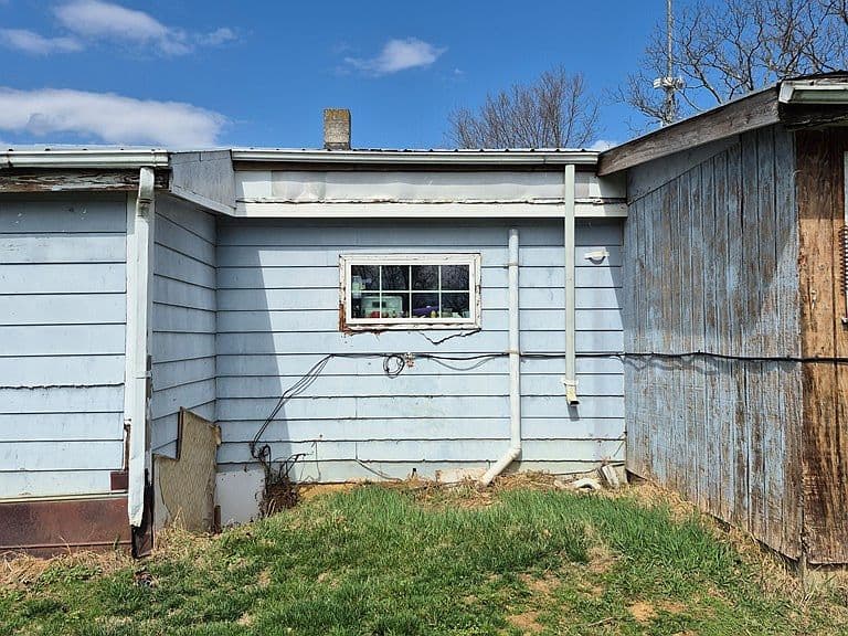 Listing photo 5