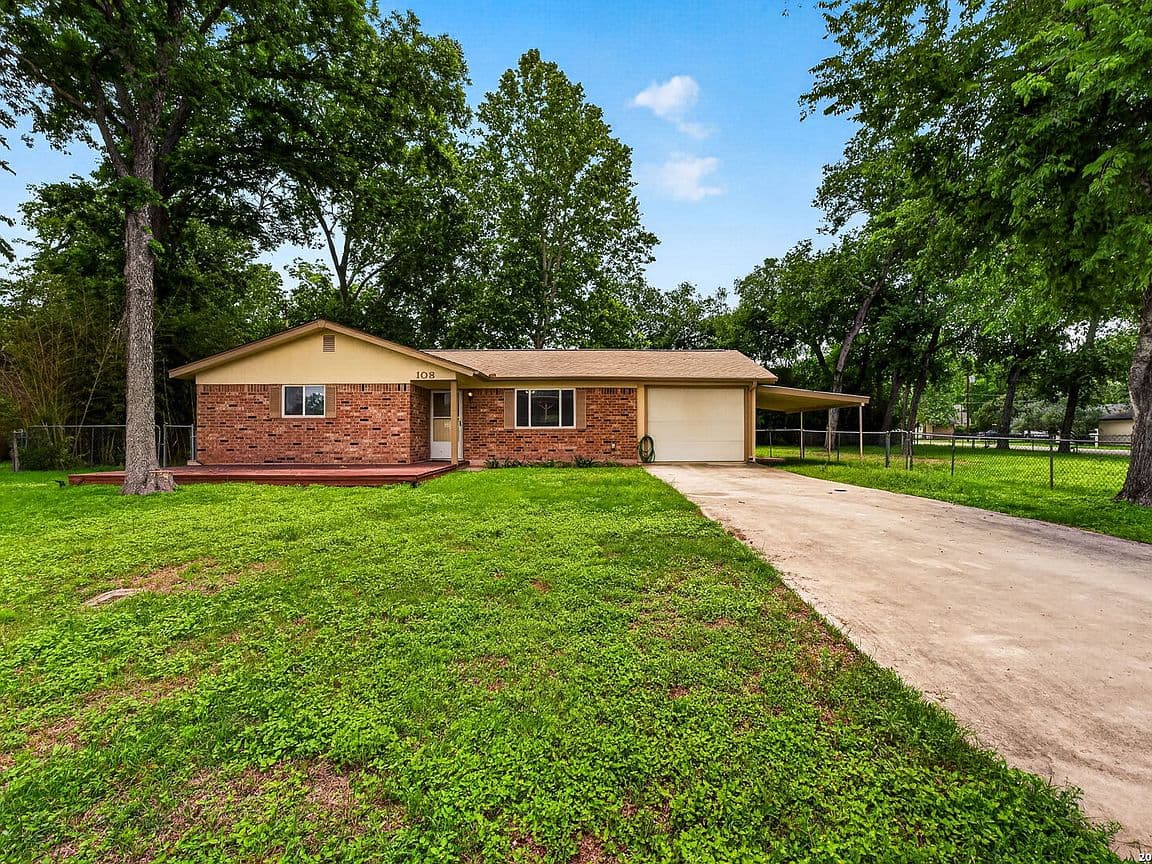 Primary listing photo