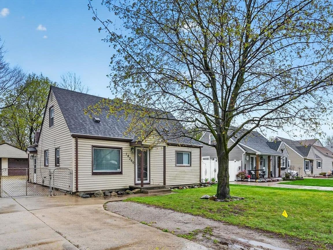 Primary listing photo
