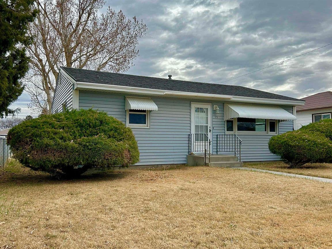 Primary listing photo