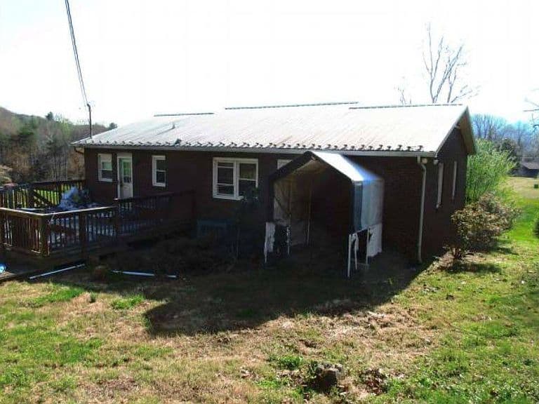 Listing photo