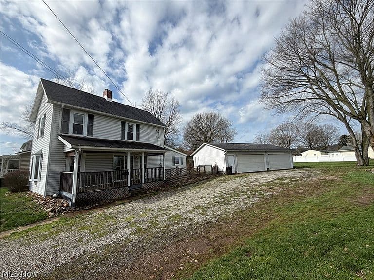 Listing photo 4