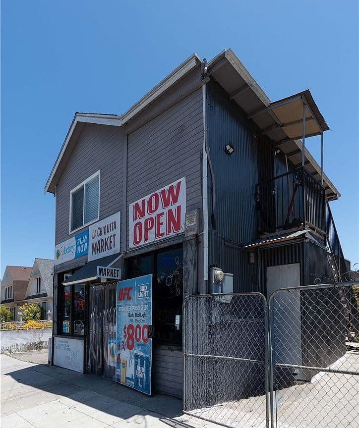 Primary listing photo