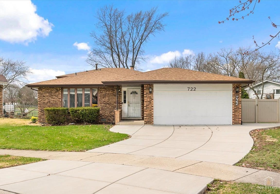 Primary listing photo