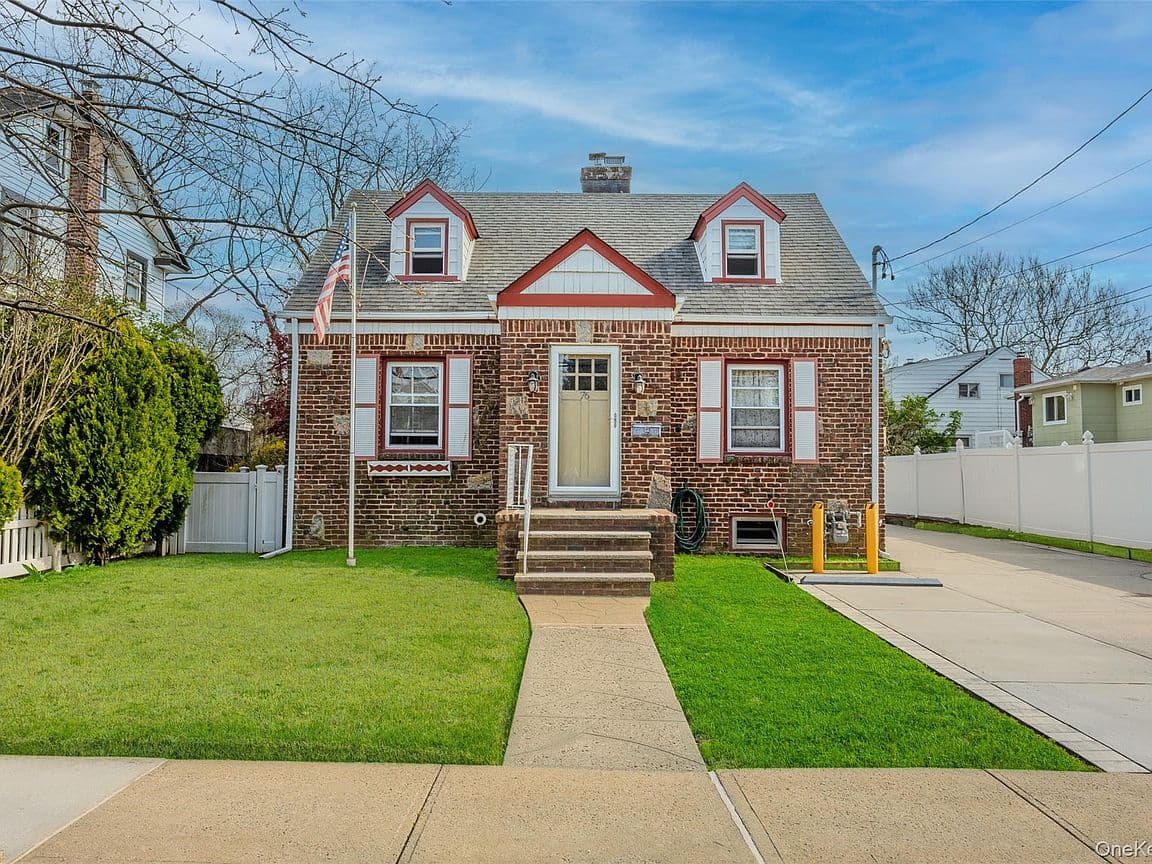 Primary listing photo