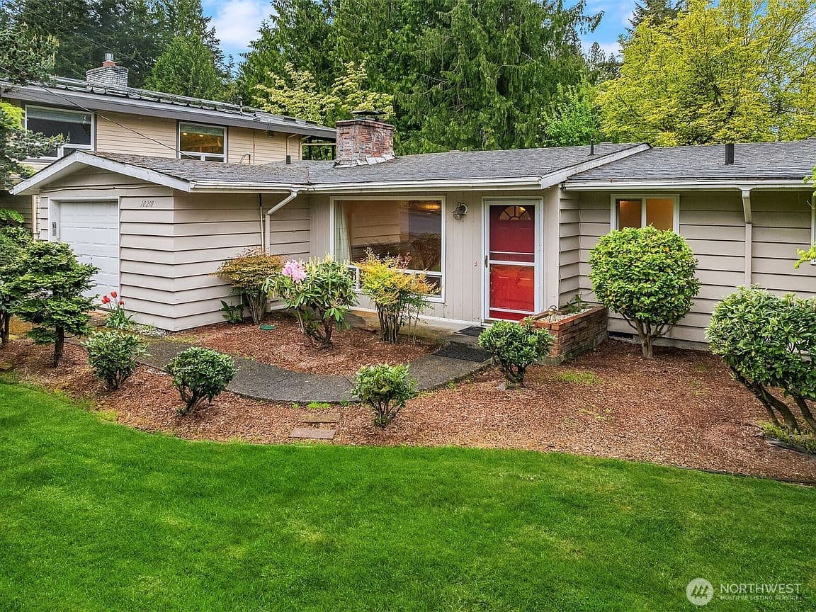 Primary listing photo