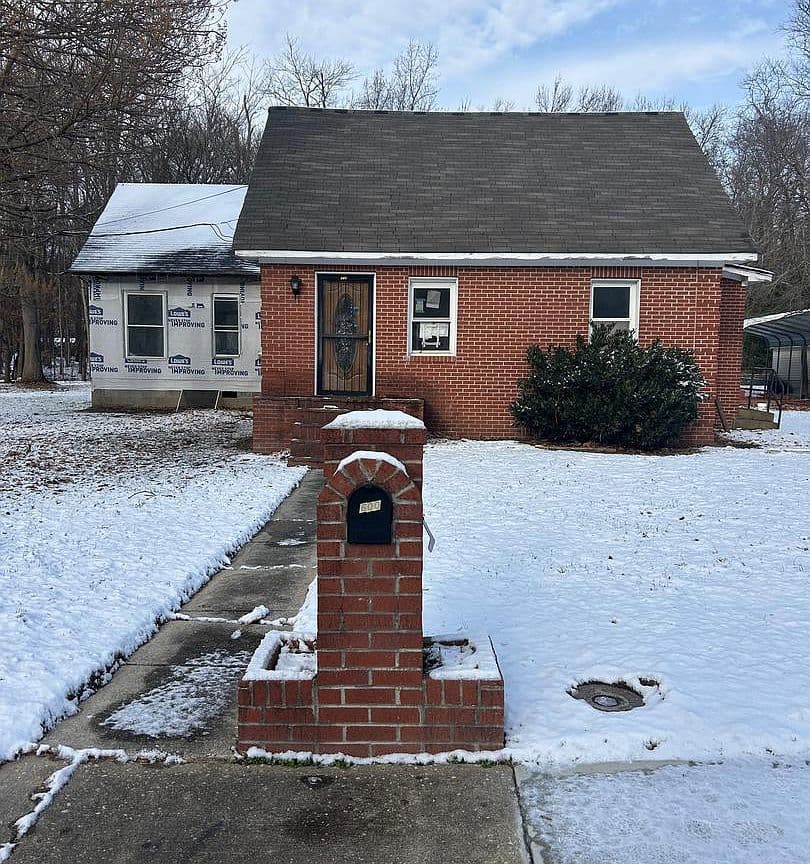 Primary listing photo