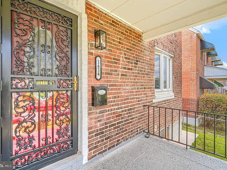 Listing photo 4