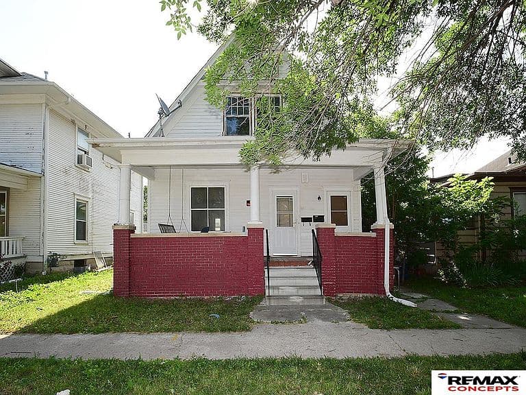 Listing photo 3
