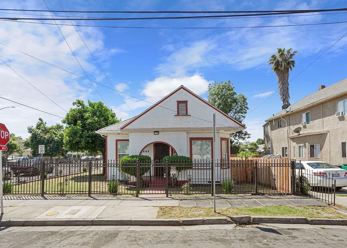 Primary listing photo