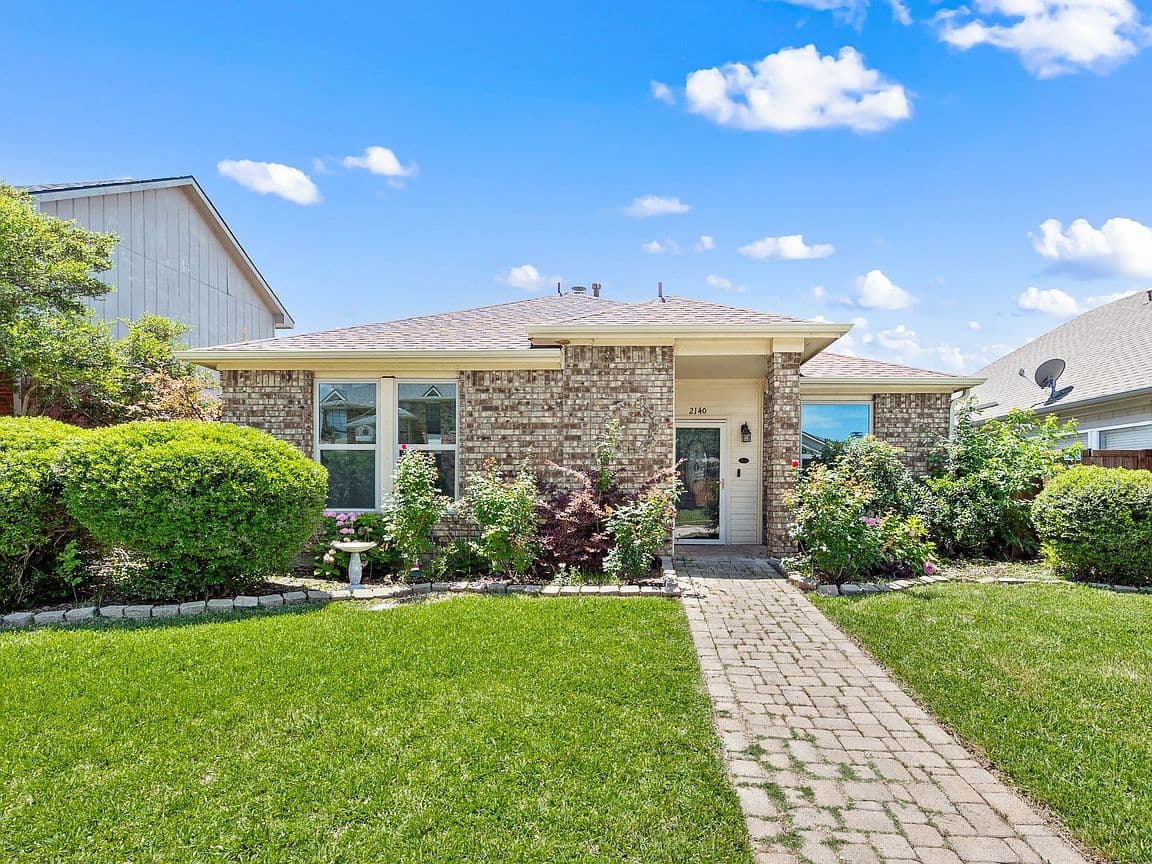 Primary listing photo