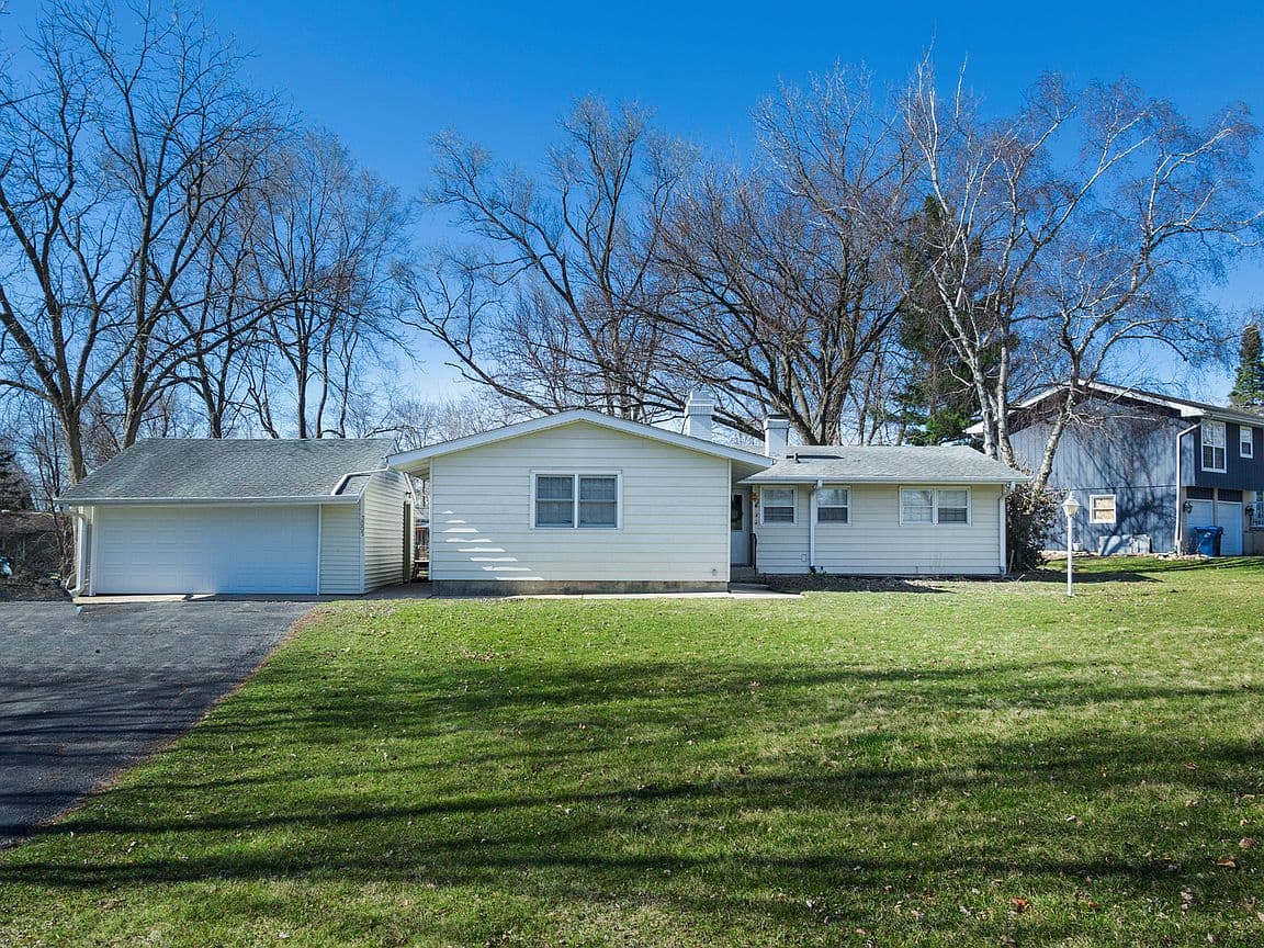 Primary listing photo