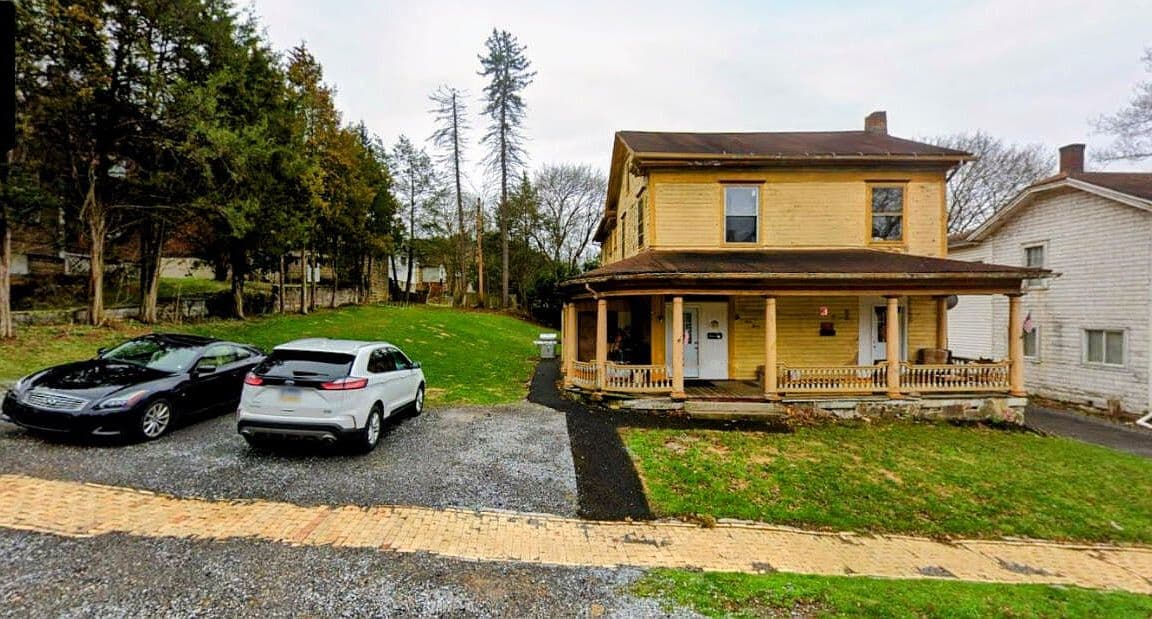 Primary listing photo