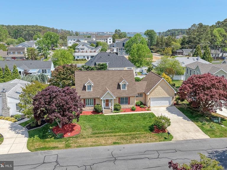 Listing photo 4