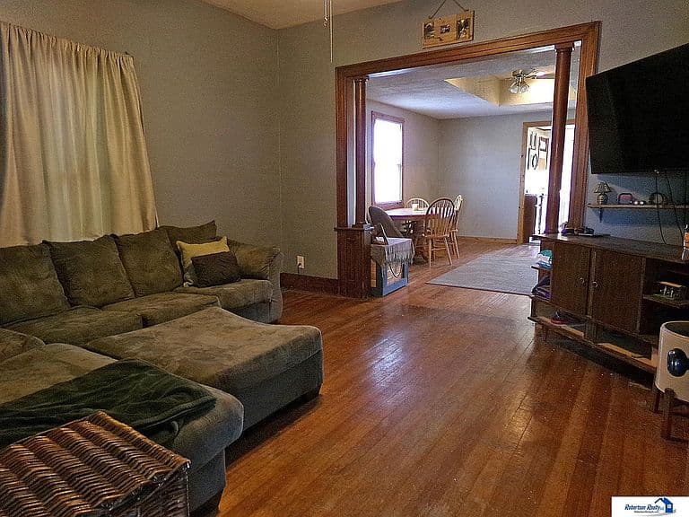 Listing photo 4