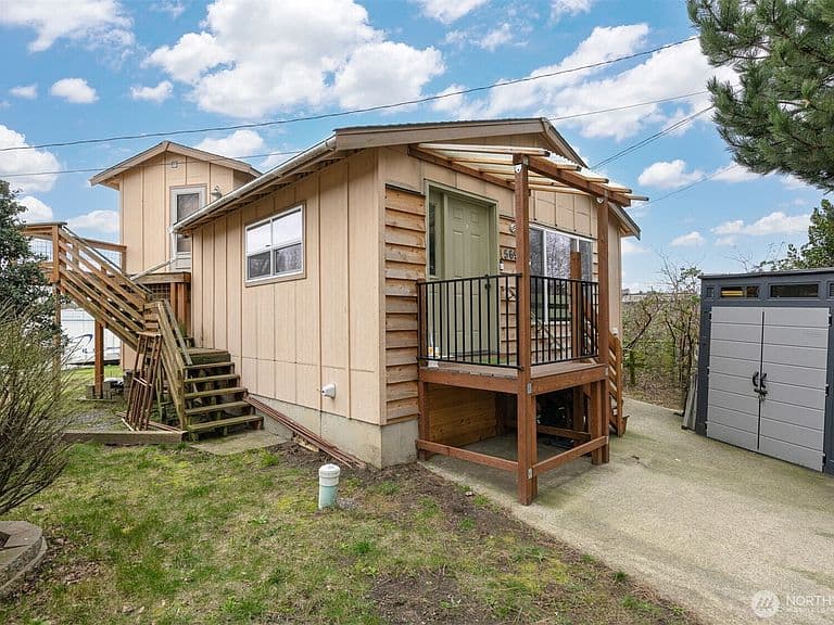 Listing photo 5