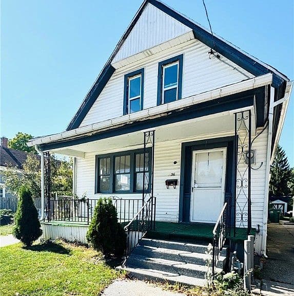 Listing photo 4