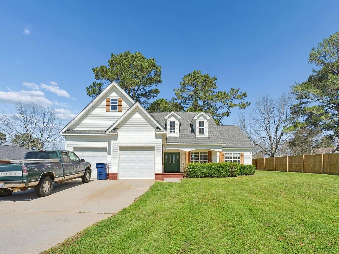 Primary listing photo