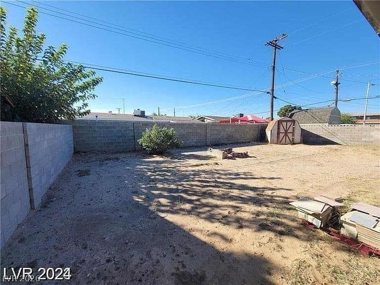Listing photo 5