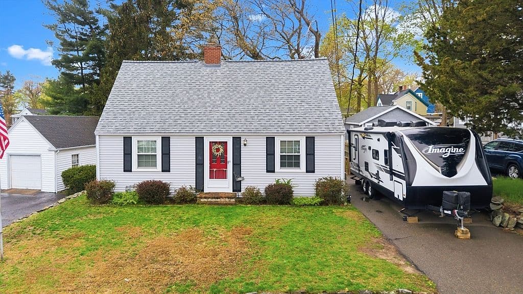 Primary listing photo