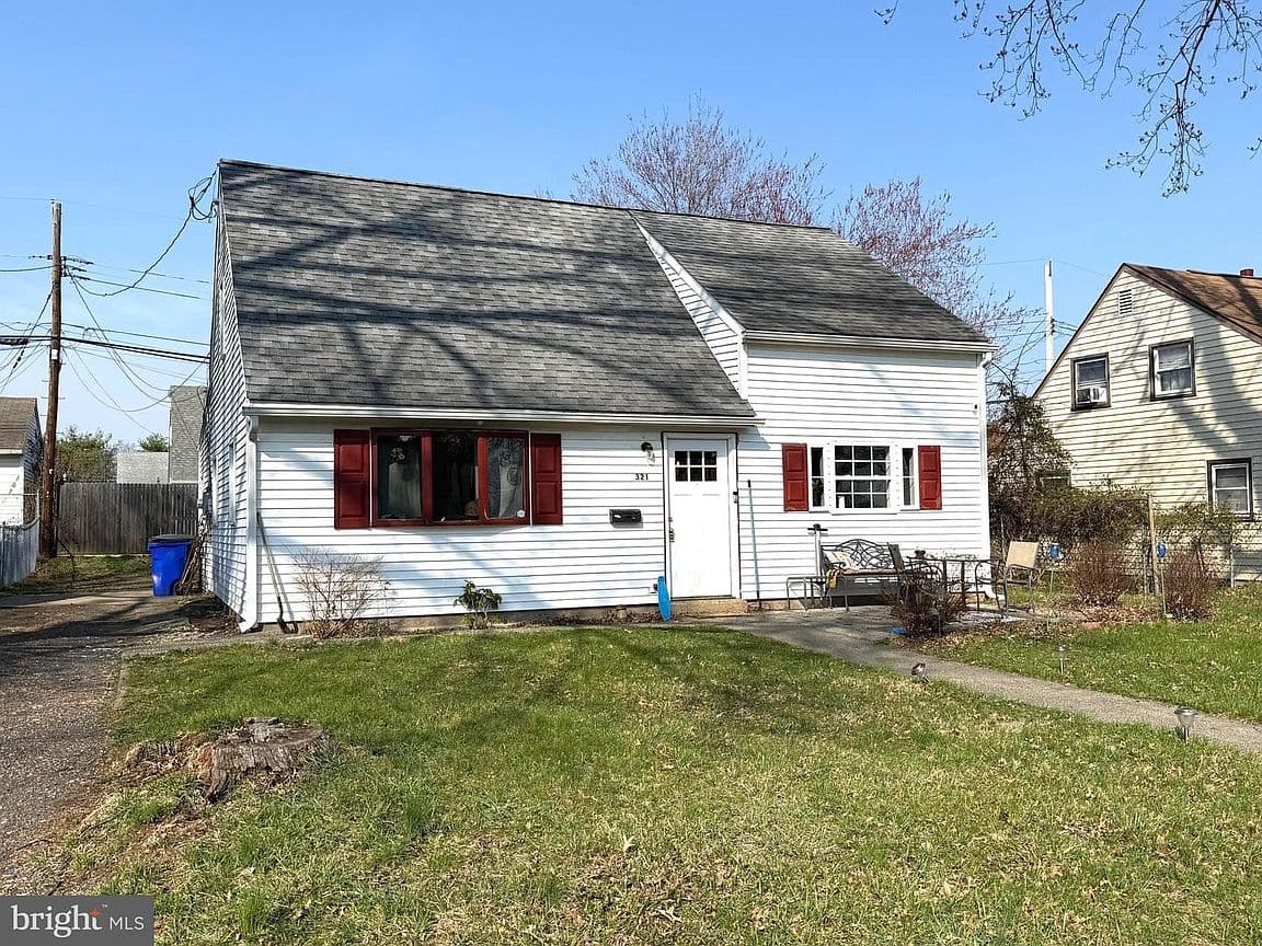 Primary listing photo