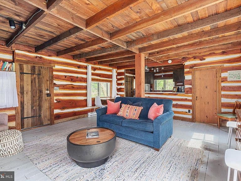 Listing photo 5