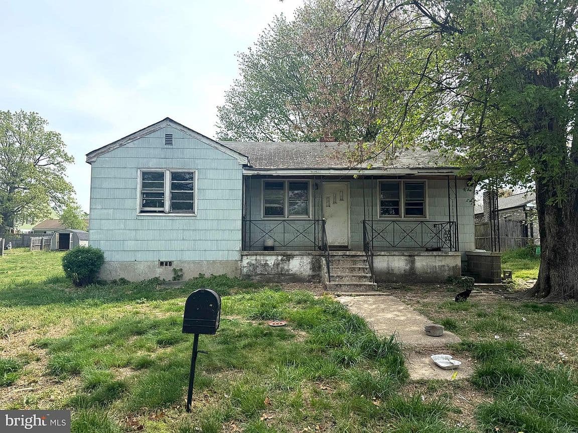Primary listing photo