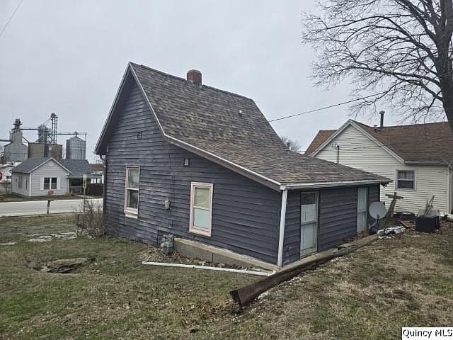 Listing photo 4
