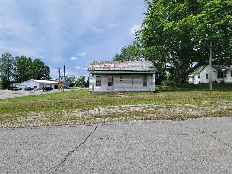 Listing photo 4