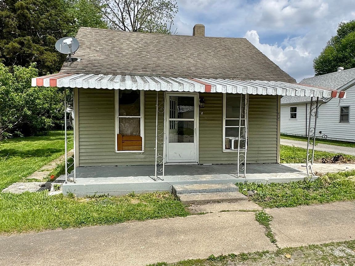 Primary listing photo