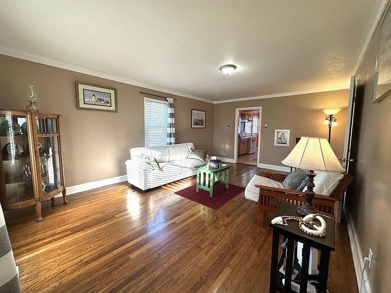 Listing photo