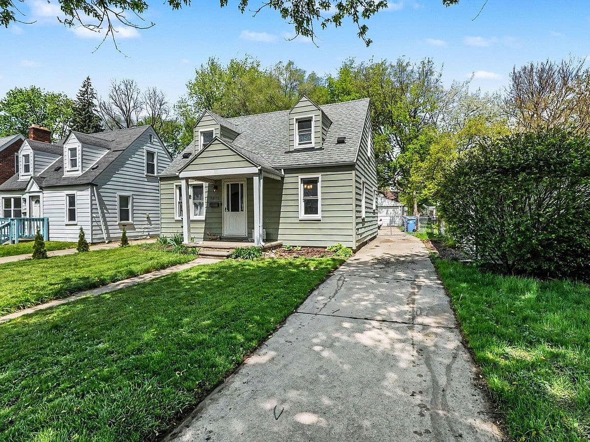Primary listing photo