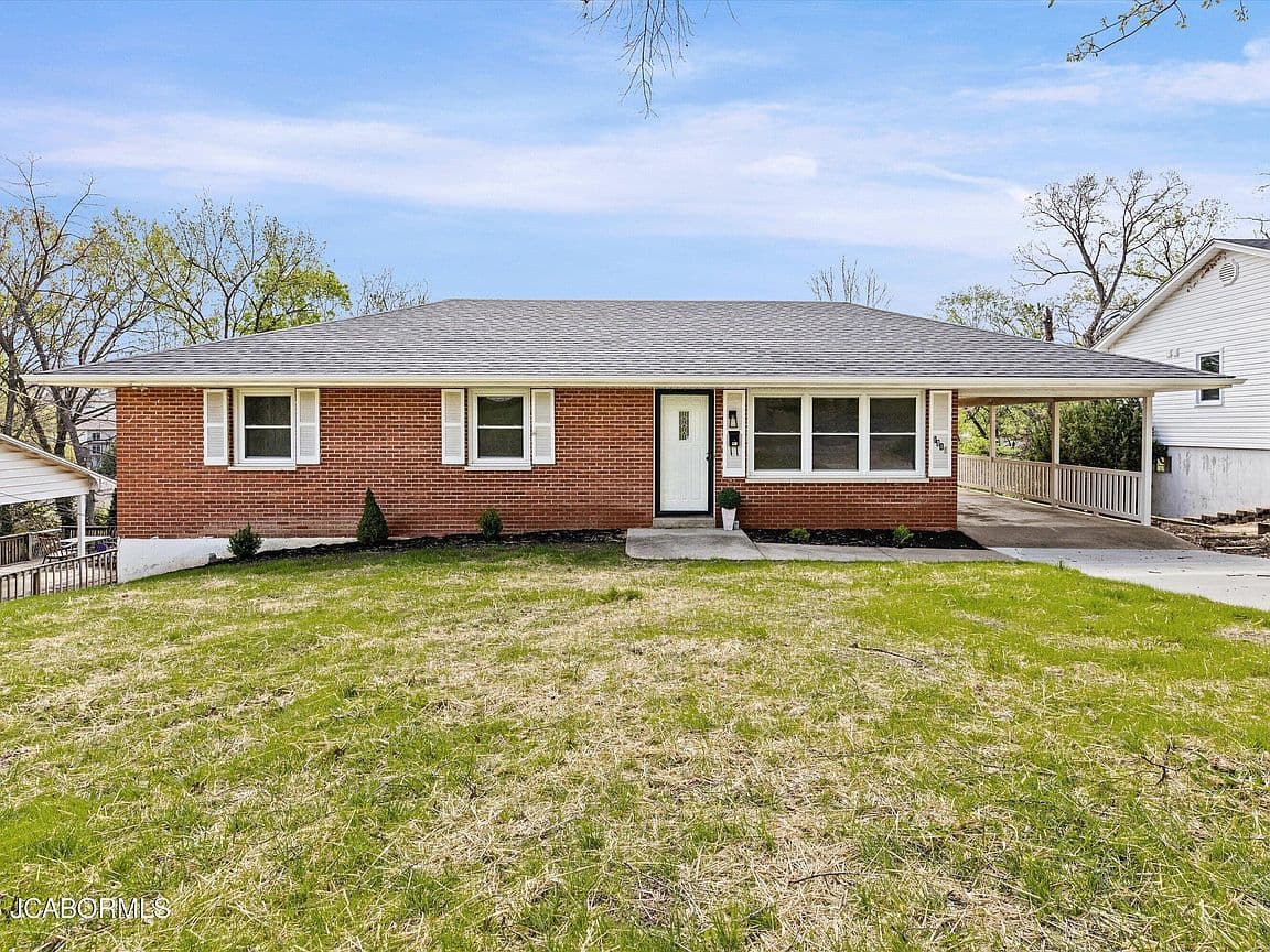 Primary listing photo