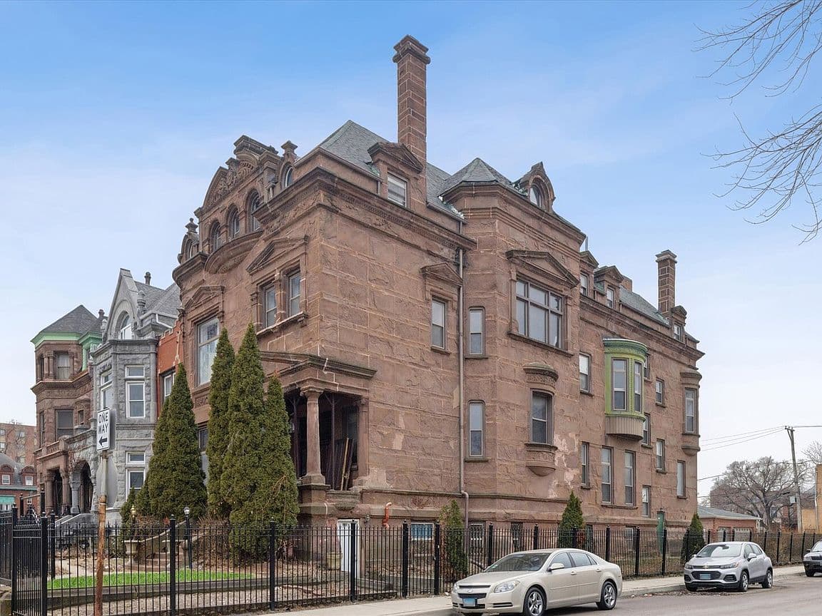 Primary listing photo