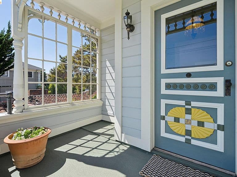 Listing photo 4