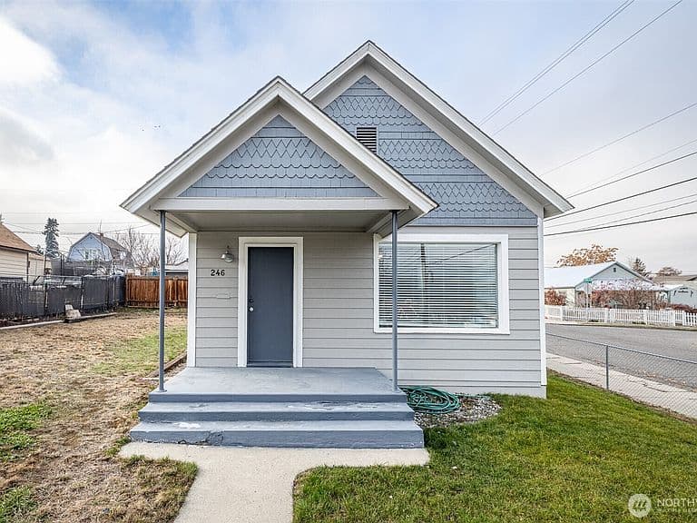 Listing photo 3