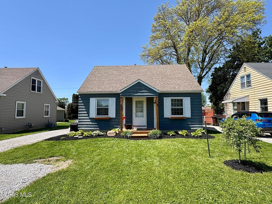 Primary listing photo