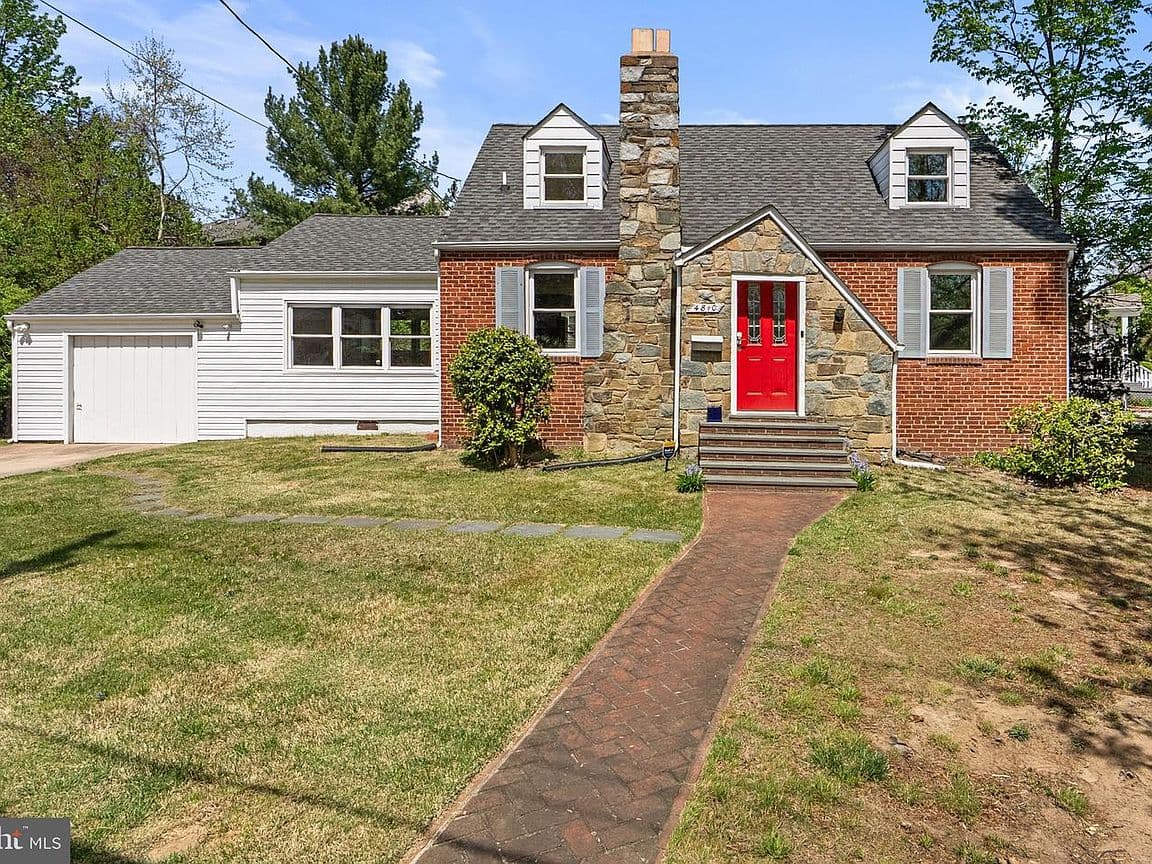 Primary listing photo