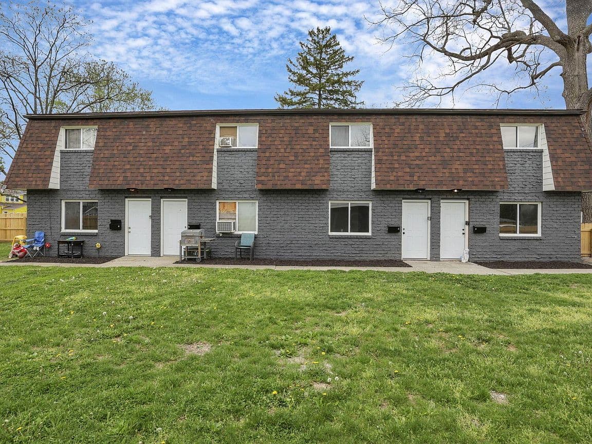 Primary listing photo