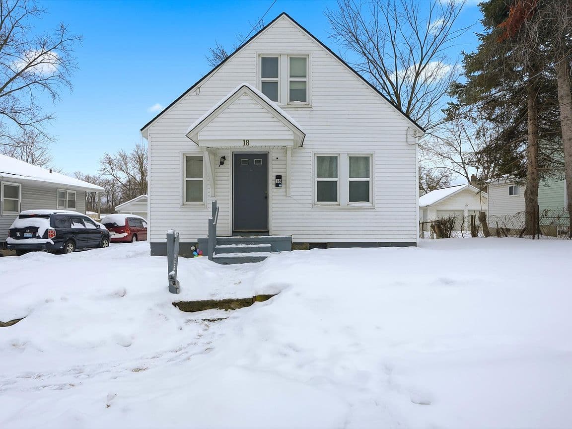 Primary listing photo