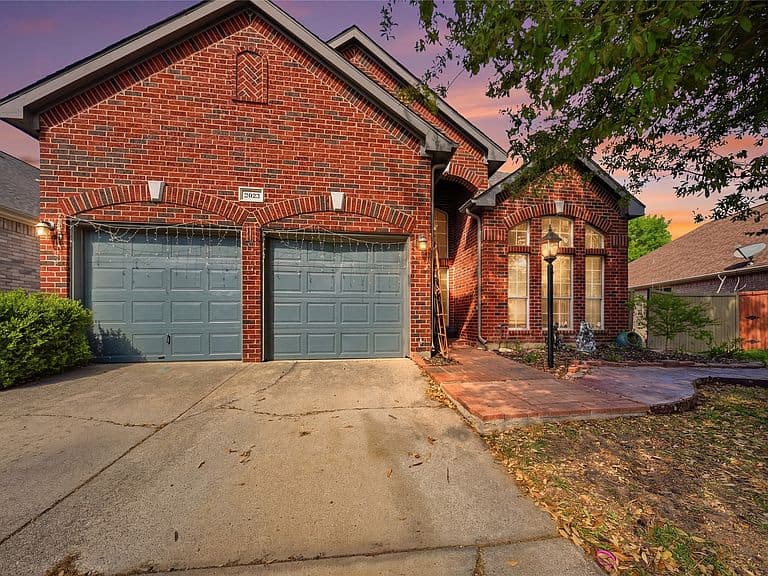 Listing photo 4